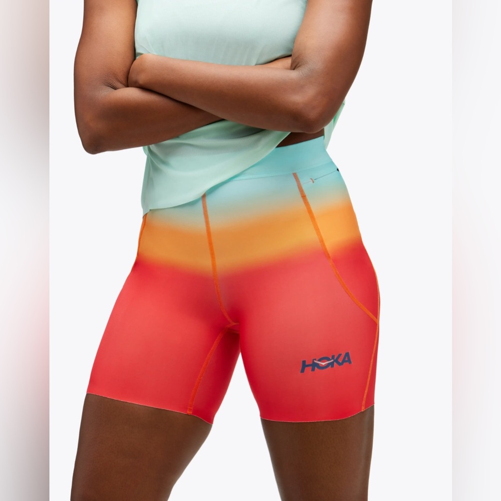HOKA Women's Novafly 6" Knit Short
